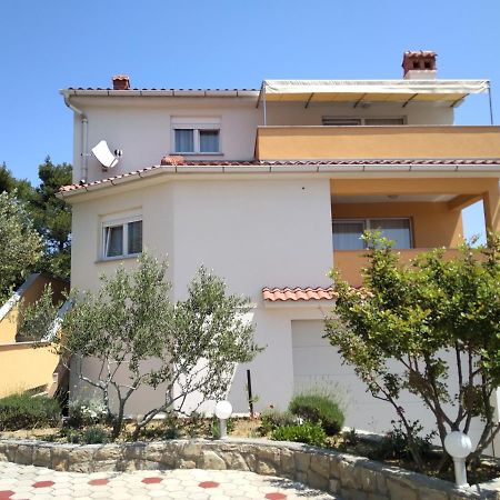Apartments Palit 라브 외부 사진