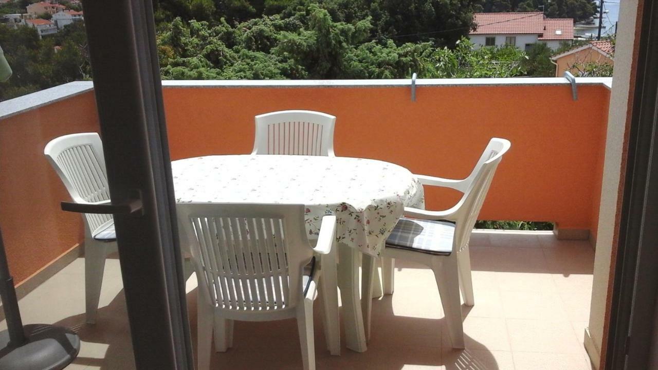 Apartments Palit 라브 외부 사진