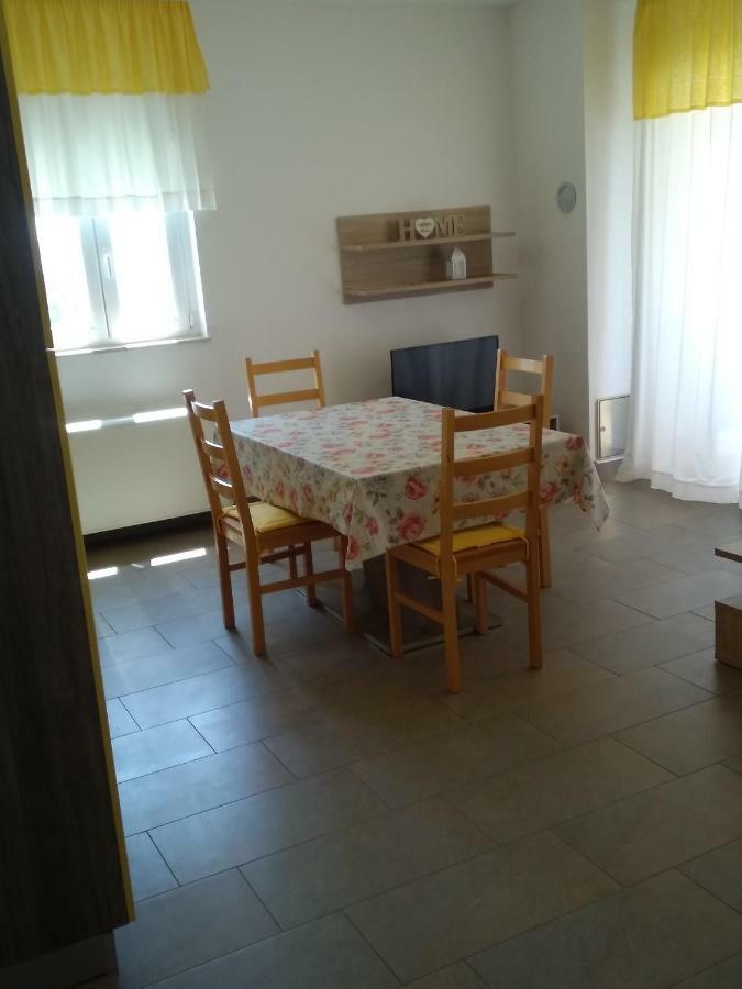 Apartments Palit 라브 외부 사진