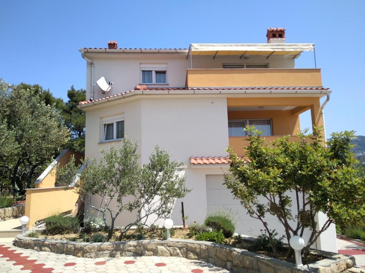 Apartments Palit 라브 외부 사진