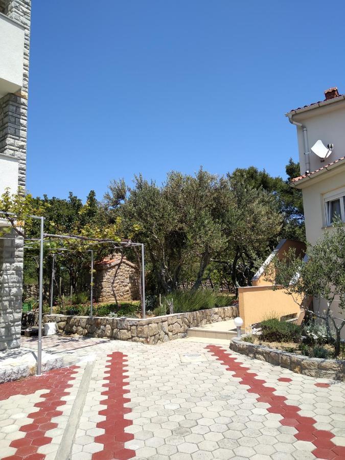 Apartments Palit 라브 외부 사진